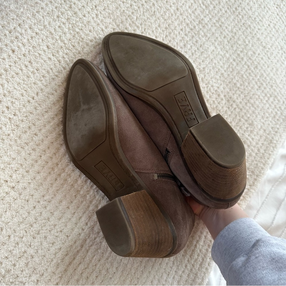 Frye tan booties sz 9 - Picture 7 of 9